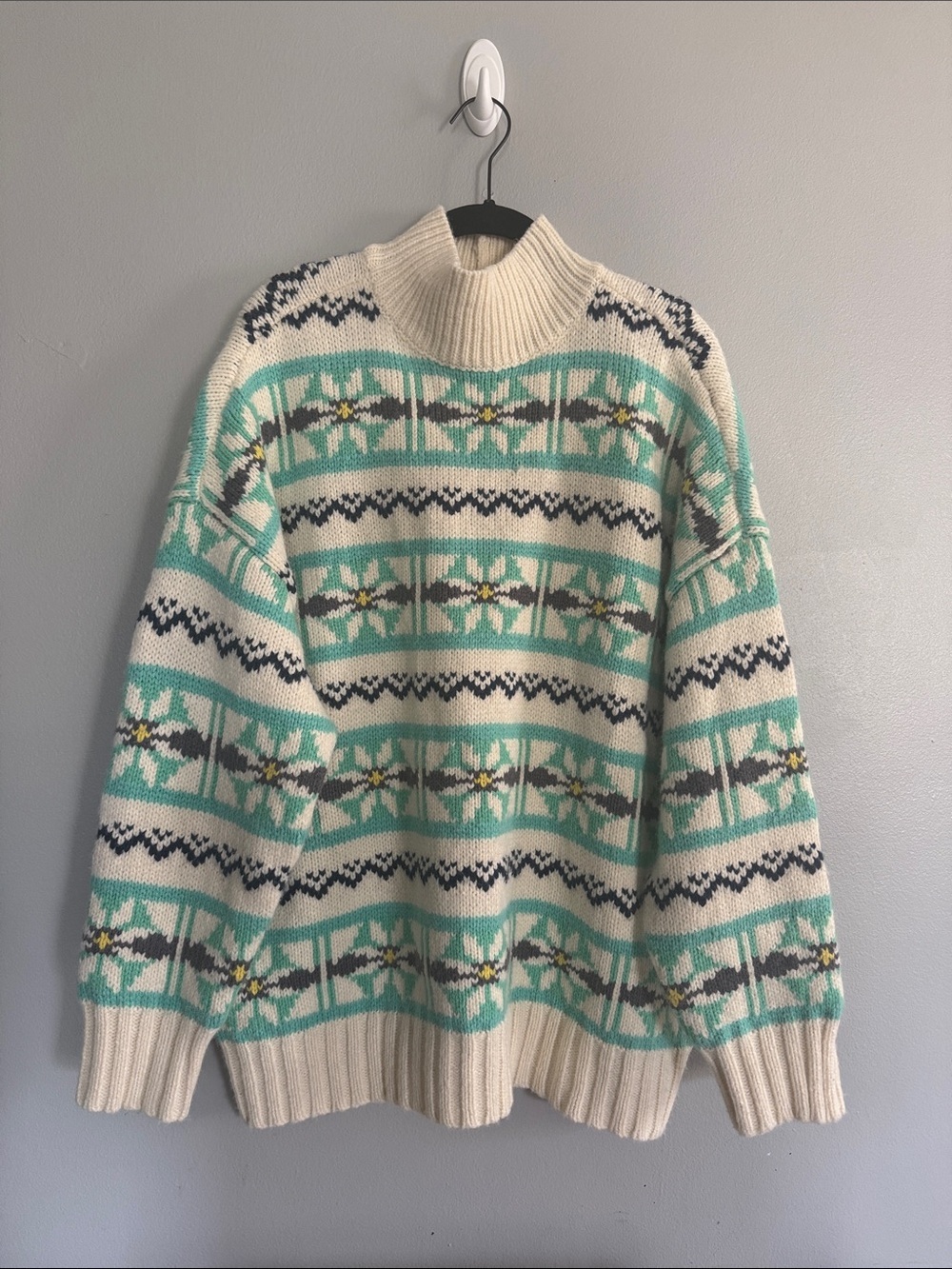 American Eagle Cozy Fair Isle Knit Sweater in Cream & Mint